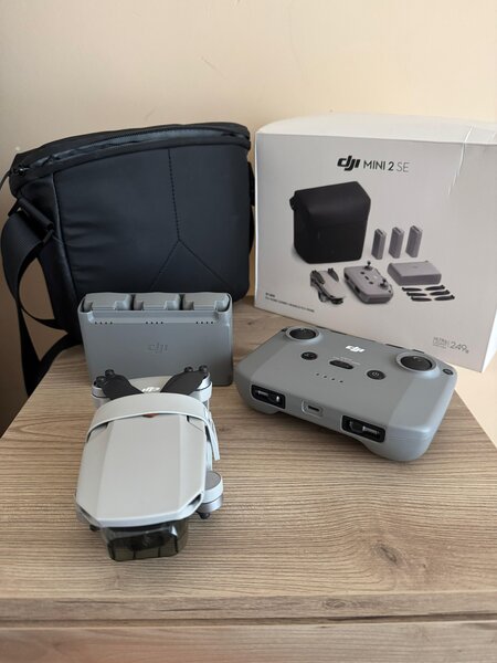 Dji mini 2 se fly more combo